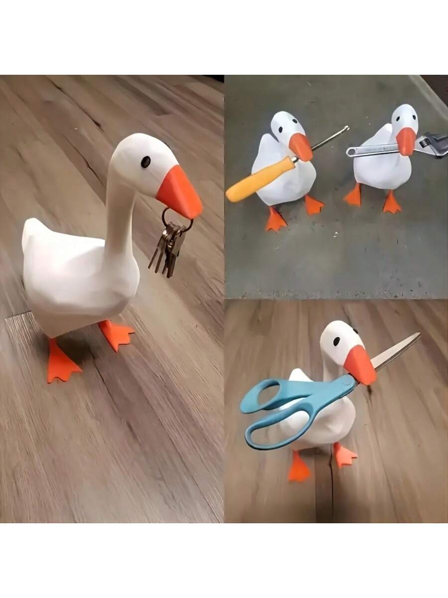 1PC Magnetic Goose Key Holder, Cute Duck Statue Key Hanger, Kawaii Magnetic Silly Goose Figurines,Funny Office Desk Decor Bedroom Decorations Home Decor Aesthetic