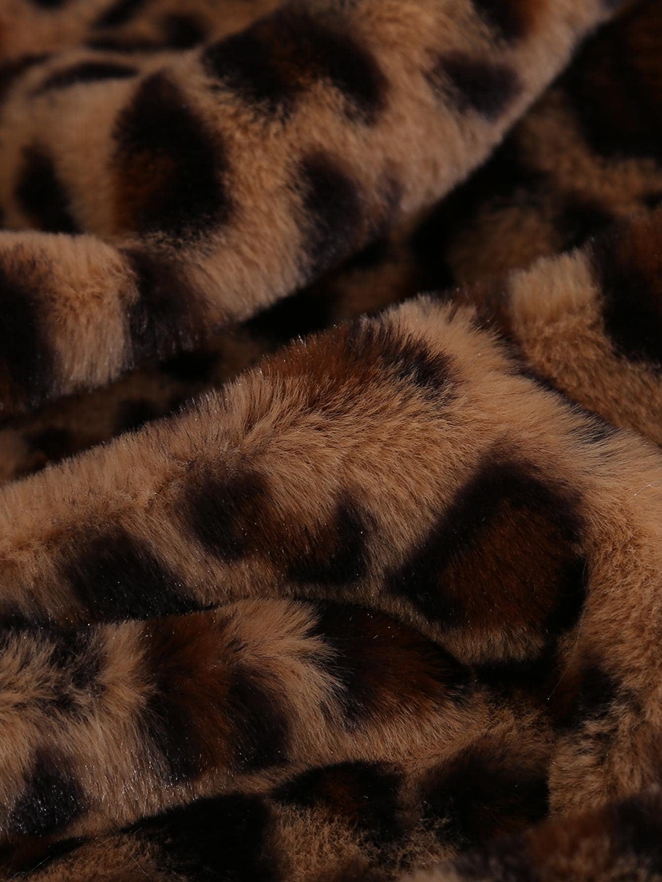 1Pc Leopard Print Faux Fur Double Layer Warm Blanket, Soft and Smooth Faux Animal Fur Texture, Reversible Plush Throw Blanket for Home, Living Room, Bedroom, Sofa, All Season Multipurpose Coverlet to Enhance Your Lifestyle