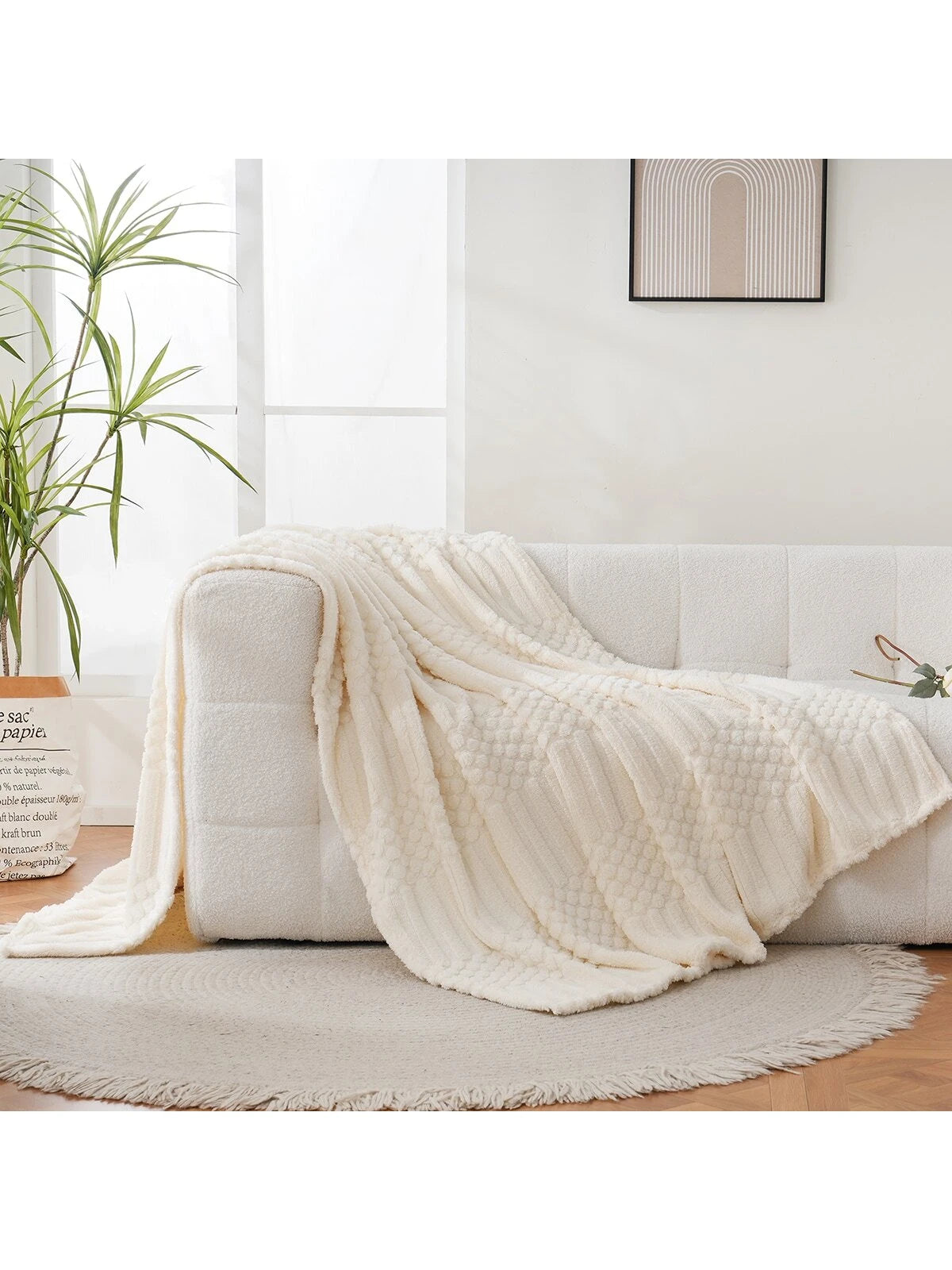 Throw Blanket for Couch-Soft White Boho Bed Throw Blanket,Fleece Cozy Blanket for Autumn,Cute White Fluffy Lightweight Blankets&Throws for Sofa,Chair,Home Decor,Woman,Man